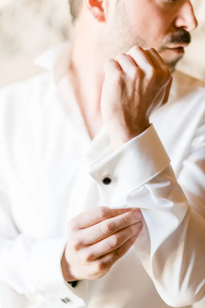 mariage, portes des iris, Morges, photographe de mariage portes des iris, photographe de mariage Provence, wedding photographer Drome Provence, wedding engagement session, tenue demoiselle d'honneur, photographe mariage Suisse