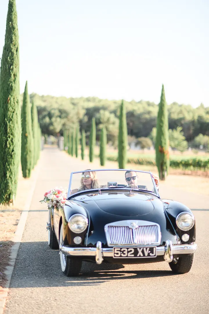 Château d'Estoublon, Estoublon, photographe de mariage, Provence, aix en provence,  photographe Montpellier,  fine art, workshop, formation, olivier, domaine, domaine des grillons, domaine de Patras, mas en Provence, clair, style lumineux, 